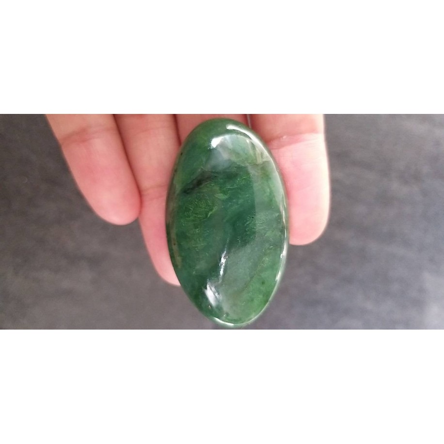 Top Quality Green Nephrite Jade Oval Cabochon